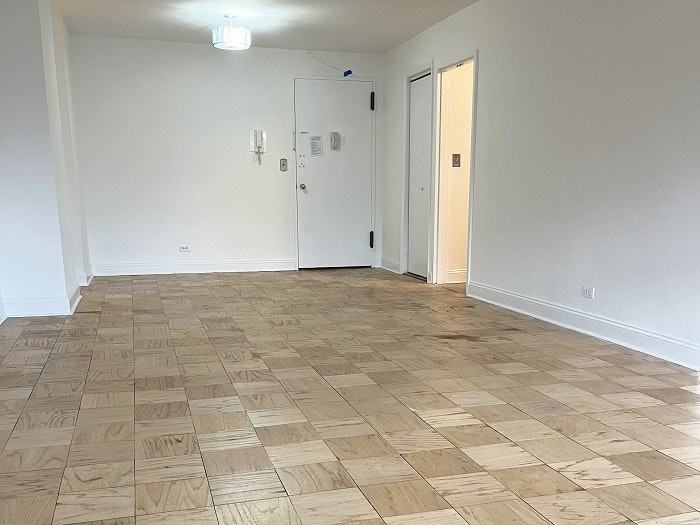 135 Ocean Pkwy #2R - Photo 2 of 9