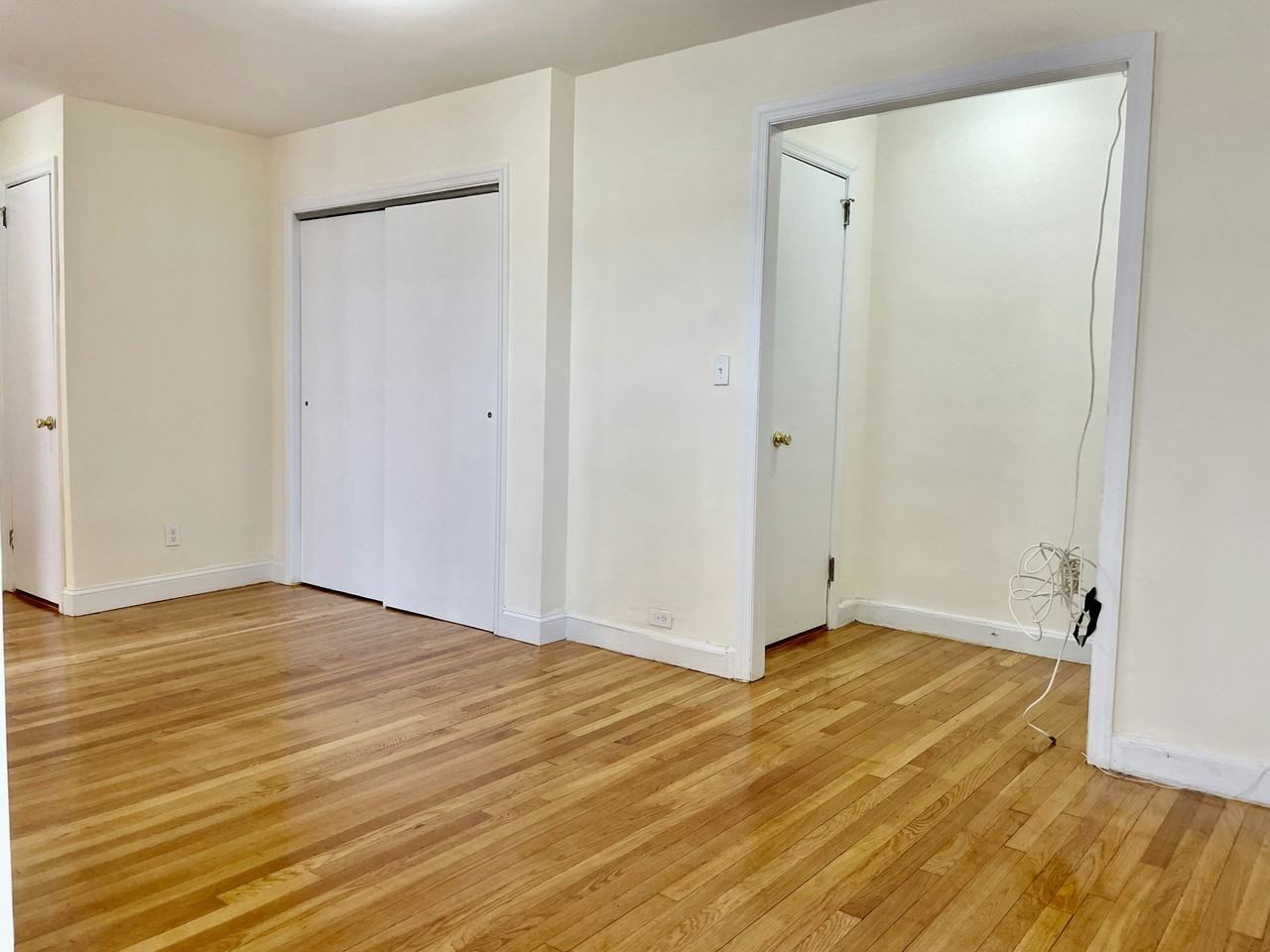 PETTIT AVENUE/BRITTON AVENUE #403 - Photo 2 of 8