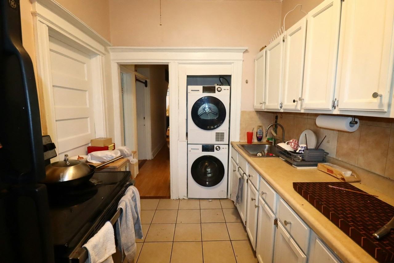 1272 Park Pl #2 - Photo 3 of 13