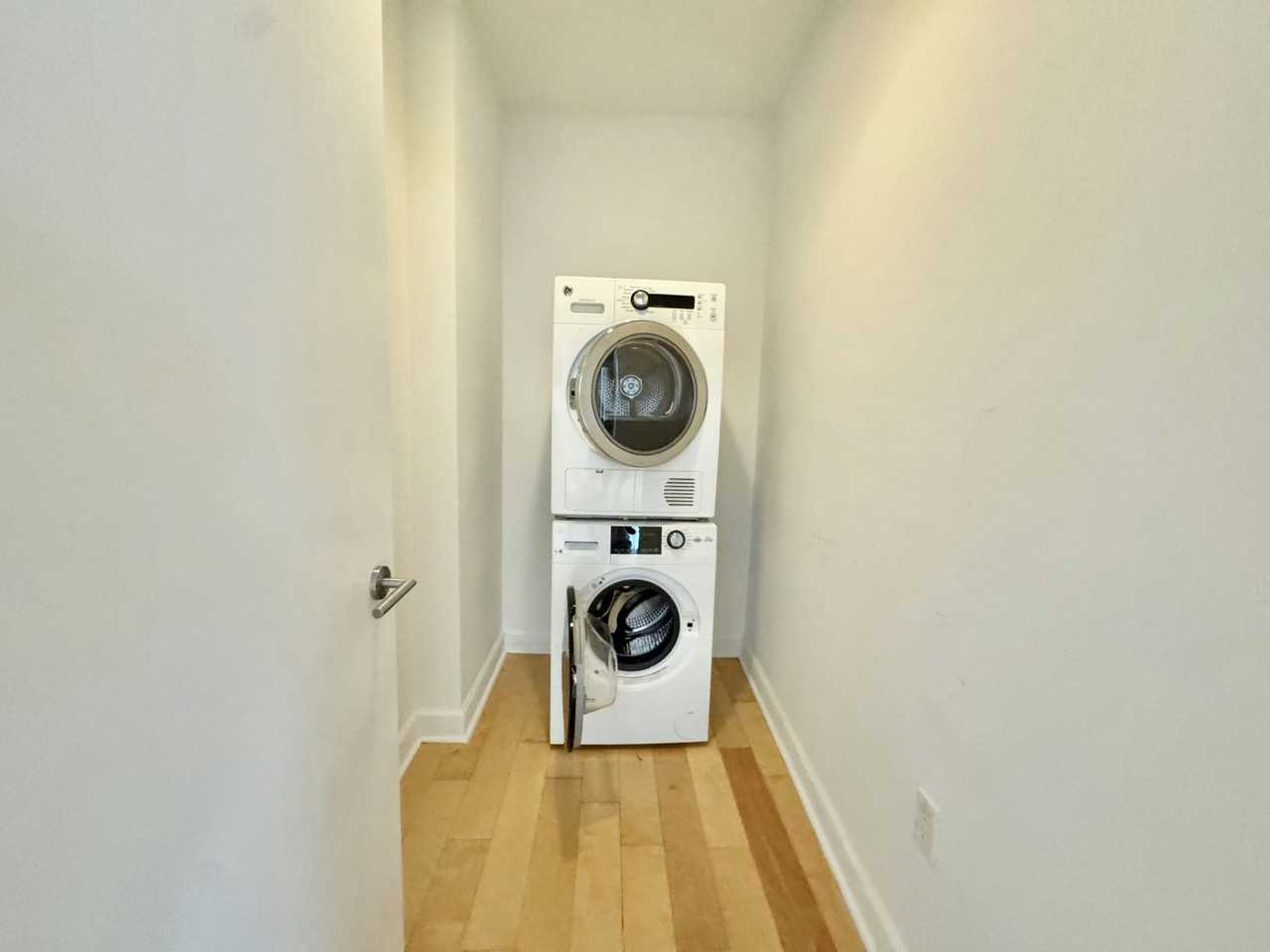 190 STREET #3B - Photo 4 of 7