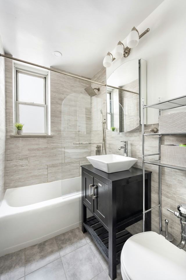 800 Grand Concourse #LNS - Photo 6 of 7