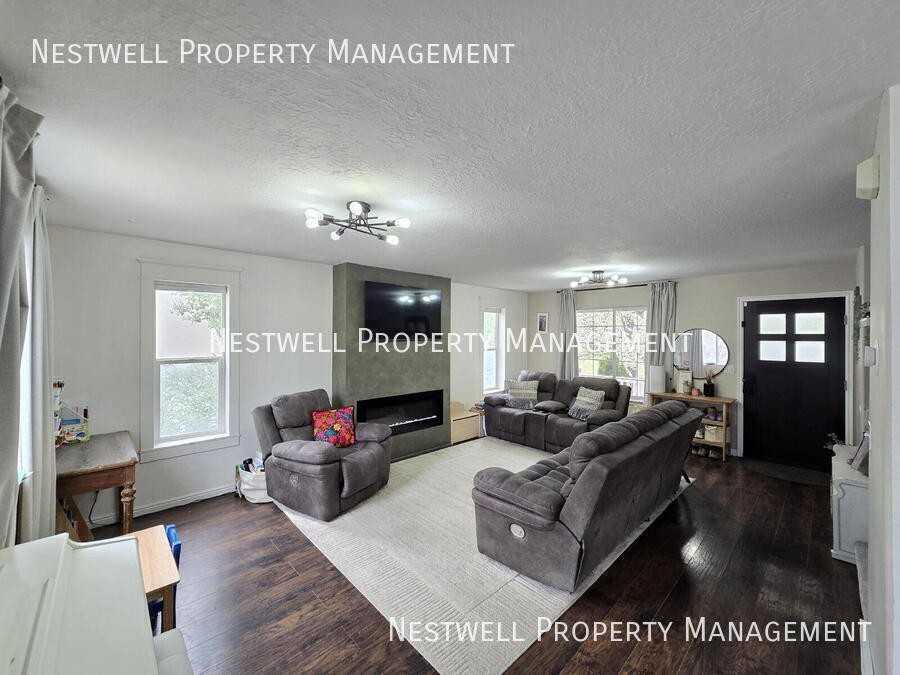 3592 W Newland Loop - Photo 3 of 24