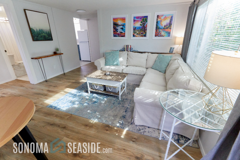 370 Sonoma Ave #B - Photo 7 of 39