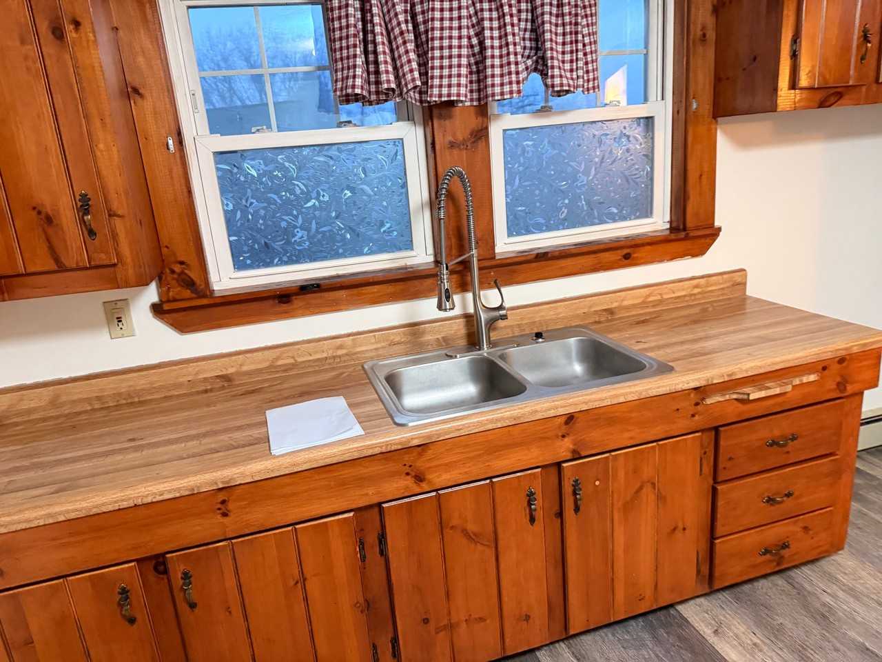 19 Victory Ave #201 - Photo 2 of 6