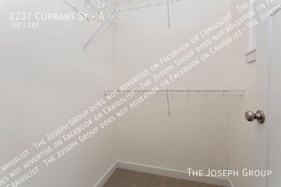 2237 Currant St #A - Photo 3 of 31