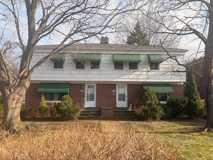 27070 Lake Shore Blvd - Photo 1 of 1