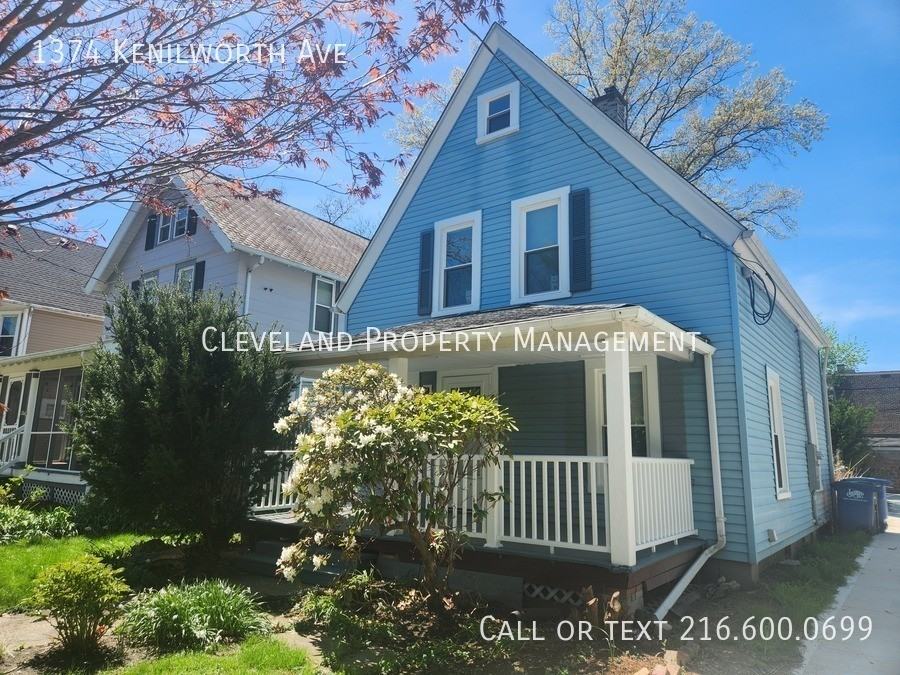 1374 Kenilworth Ave - Photo 2 of 14