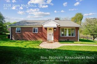 2328 John Marshall Dr - Photo 1 of 1