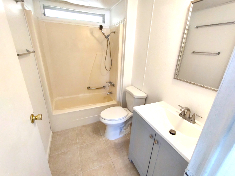 900 9th Ave E #180 - Photo 4 of 18