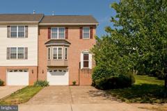 2079 Honeysuckle Ln - Photo 1 of 1