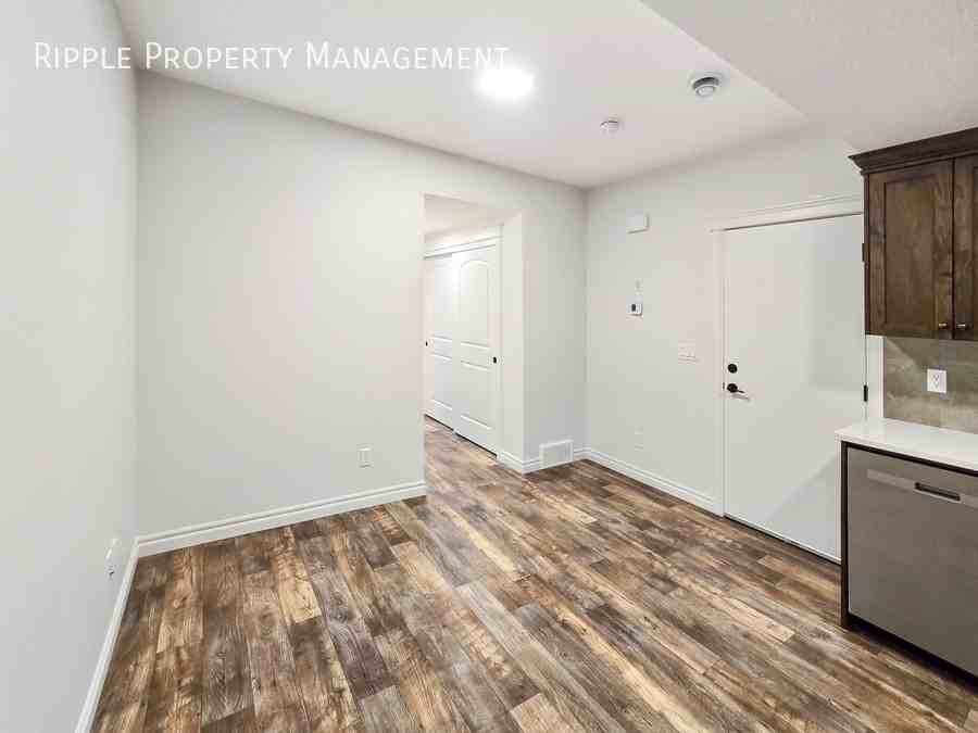 26B Setonstone Green Se - Photo 4 of 15
