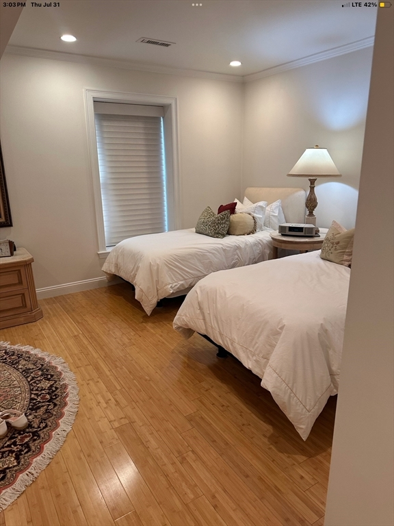 19 Worcester Sq #1 - Photo 3 of 14