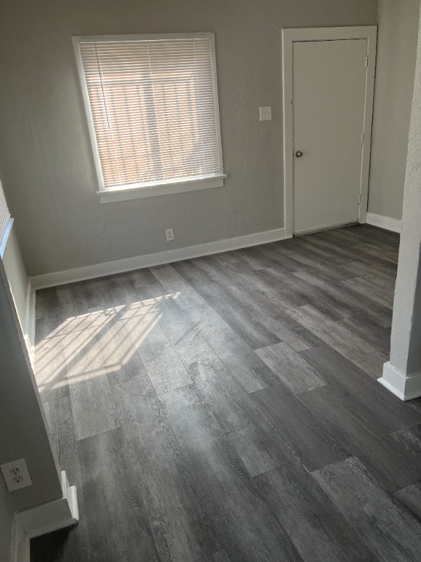 1743 Sichel St - Photo 2 of 14