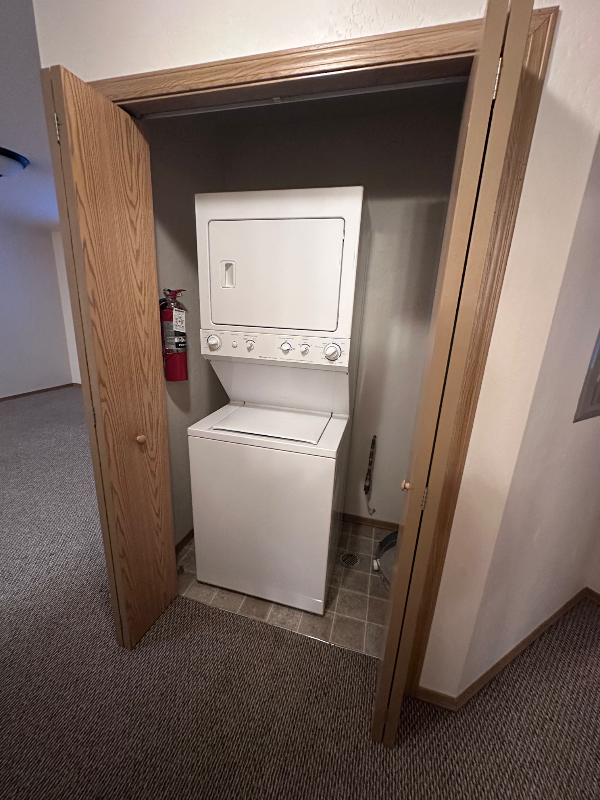 45 Appleway Dr - Photo 3 of 11