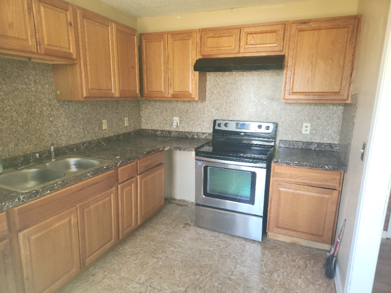 1141 15th Way Sw - Photo 4 of 10