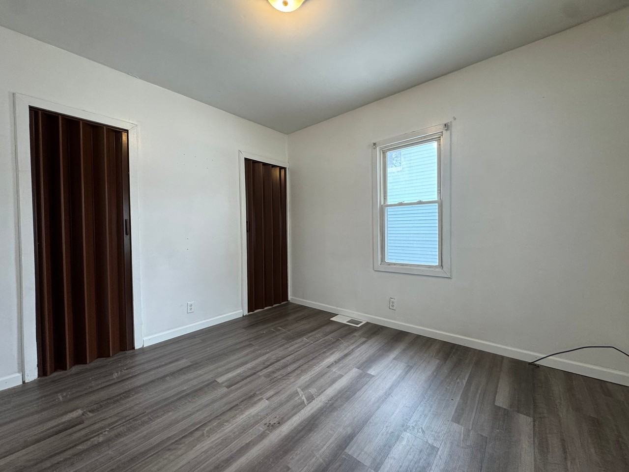 1311 N Walnut Grove Ave - Photo 7 of 9