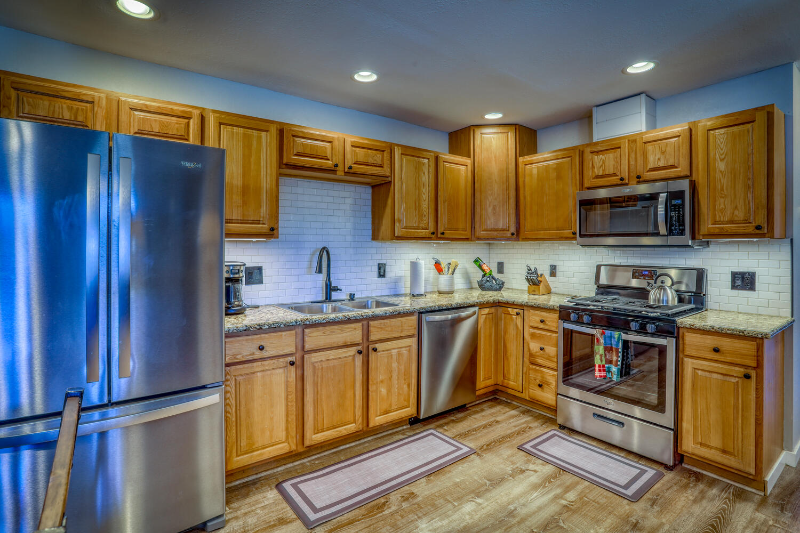 72 Great West Ave #1 - Photo 7 of 20