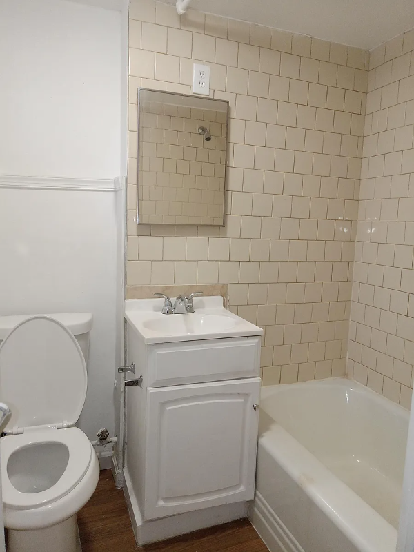 1661 Ralworth Rd - Photo 2 of 25