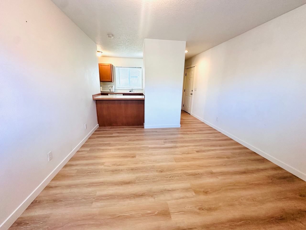 282 Ne 4th St - Photo 6 of 15