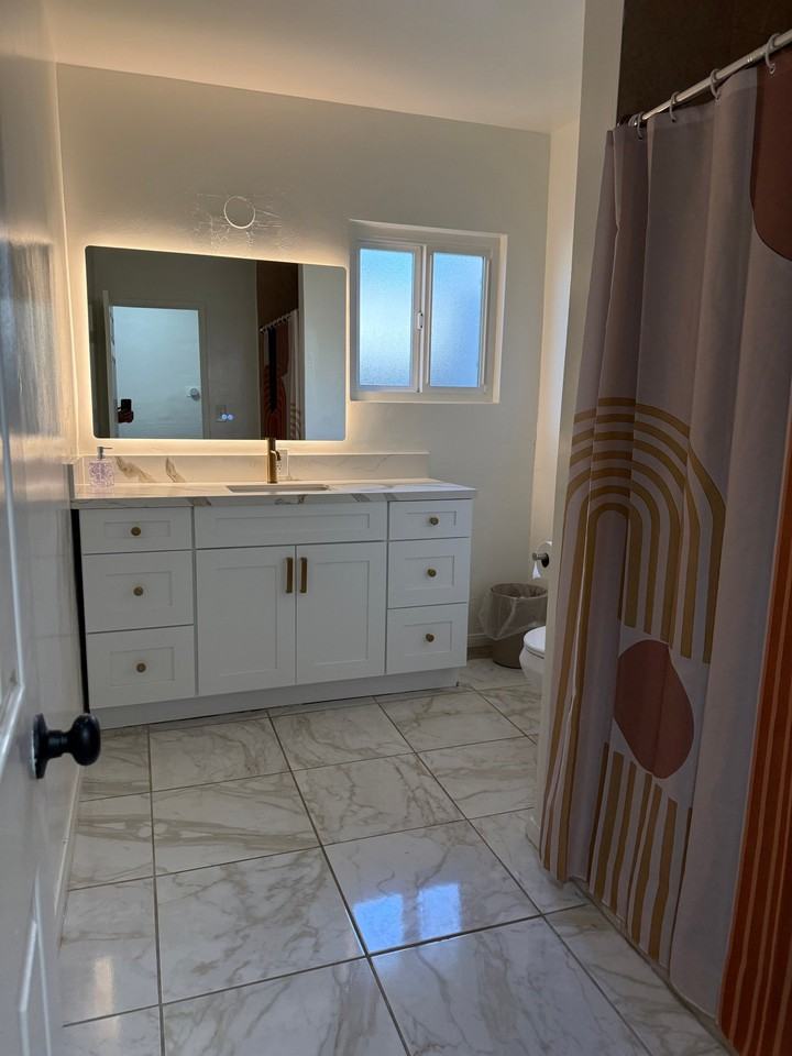 25446 Lane St - Photo 2 of 8