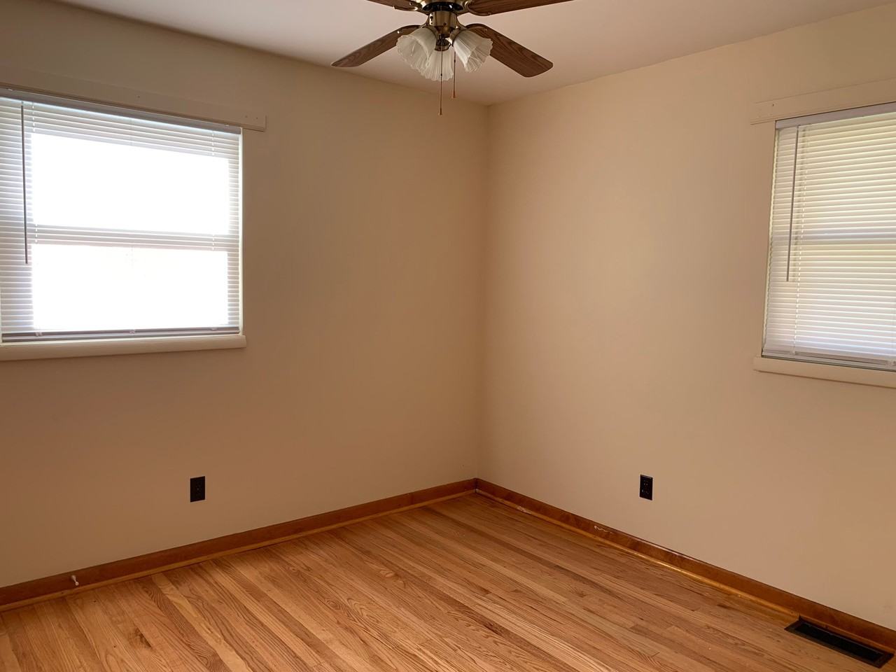 13 Willow St - Photo 5 of 6