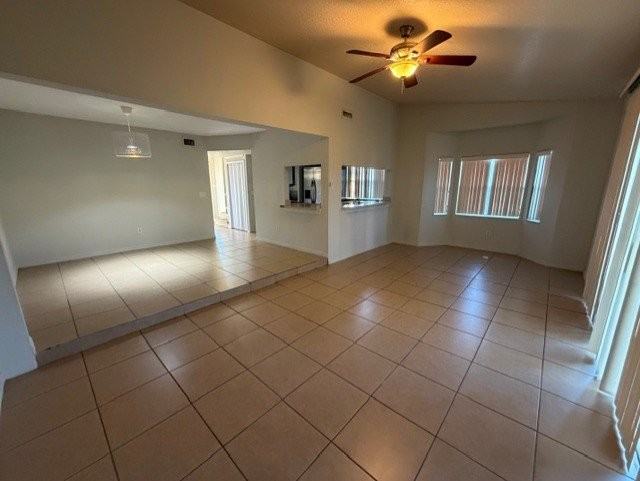 332 Caribbean Dr - Photo 4 of 18