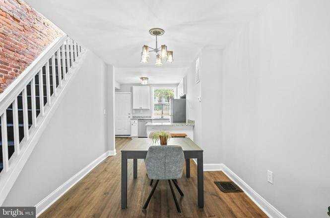 2457 Druid Hill Ave - Photo 5 of 16