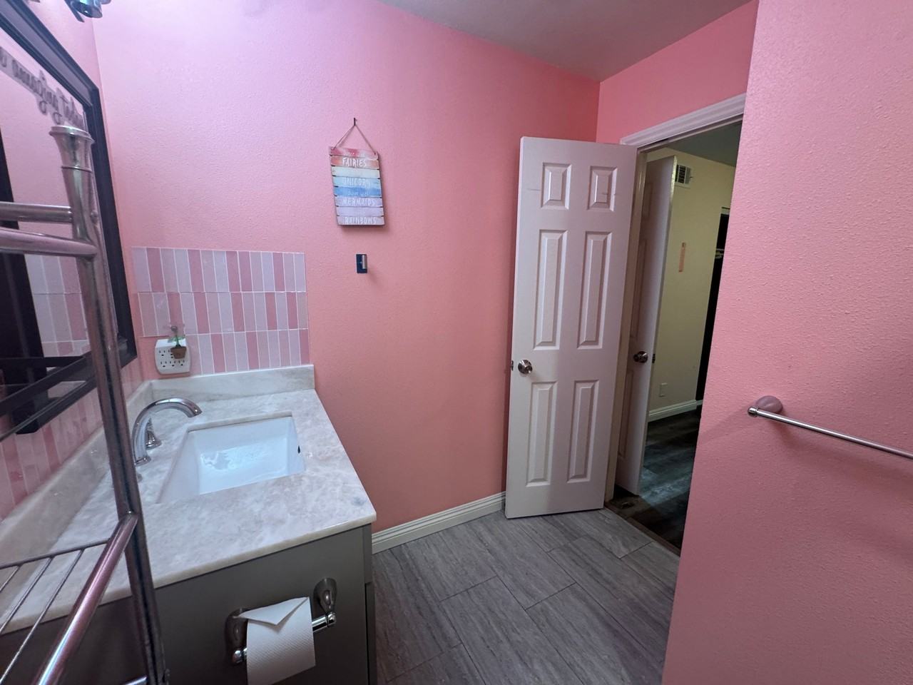 30 Undisclosed Address #MAIN - Photo 3 of 13