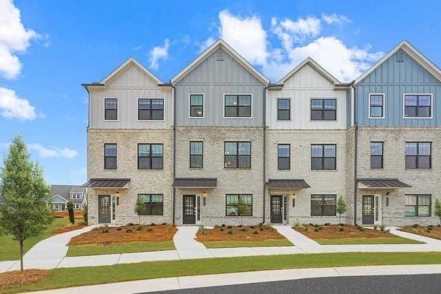 204 Blue Heron Dr