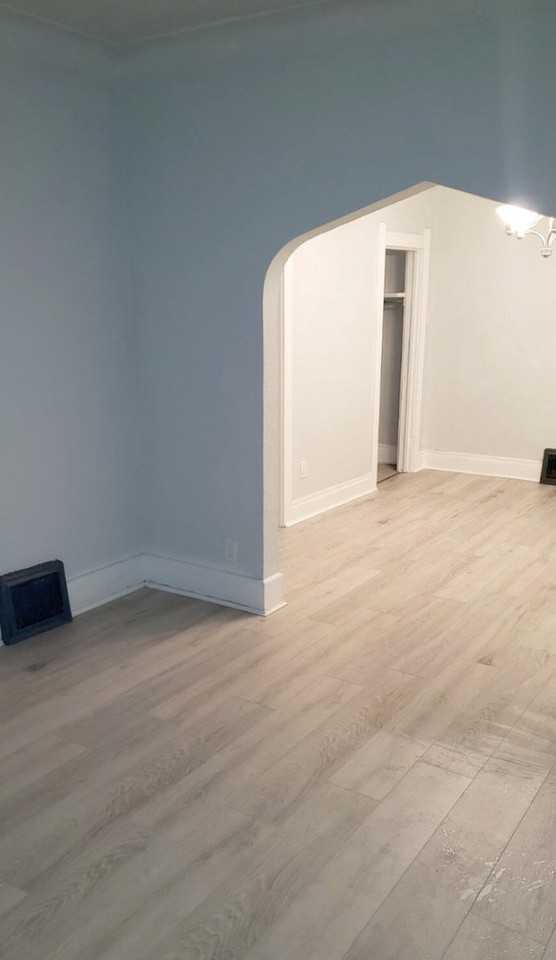 3118 Elm St - Photo 3 of 18