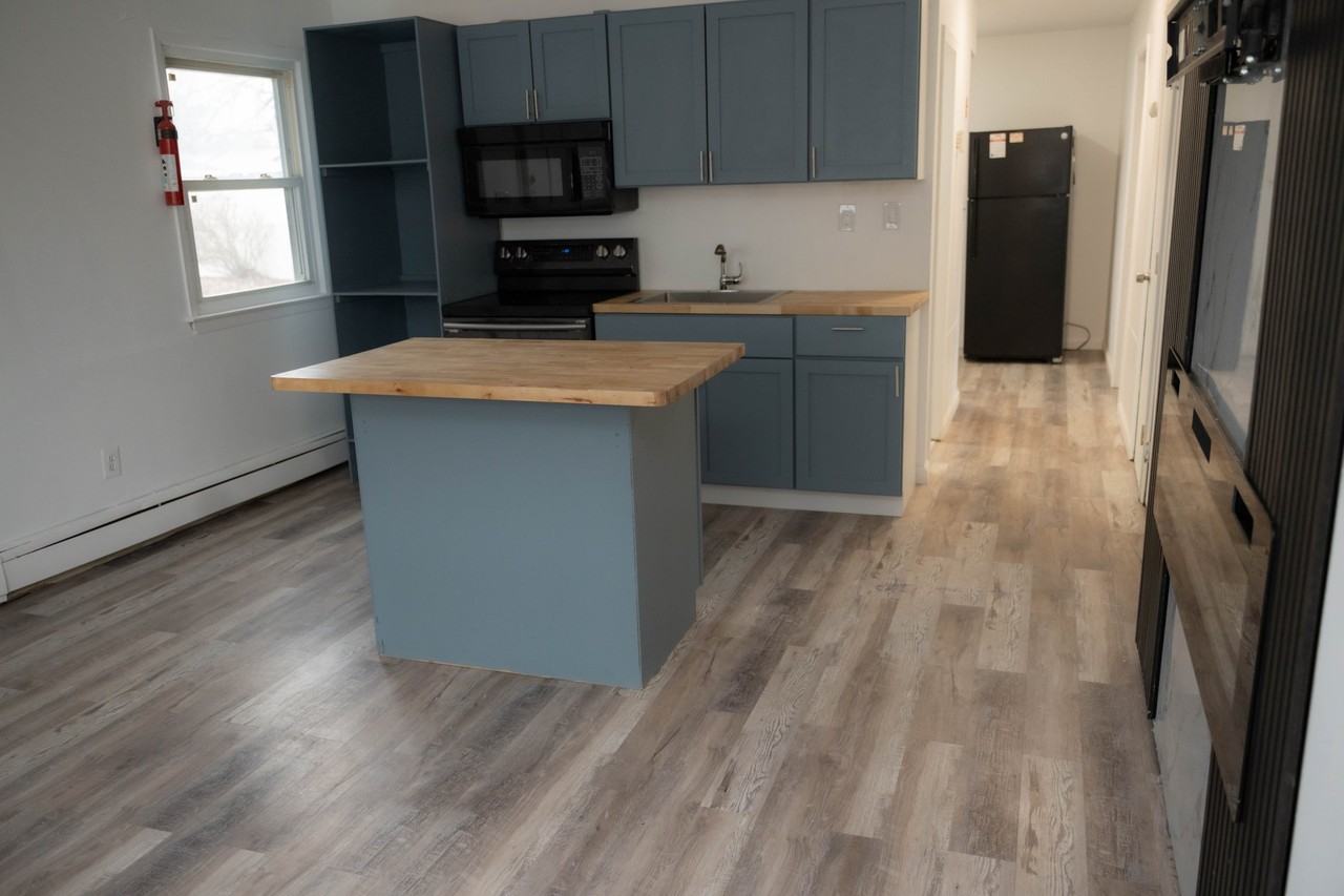 104 Williams Ave #3 - Photo 4 of 10