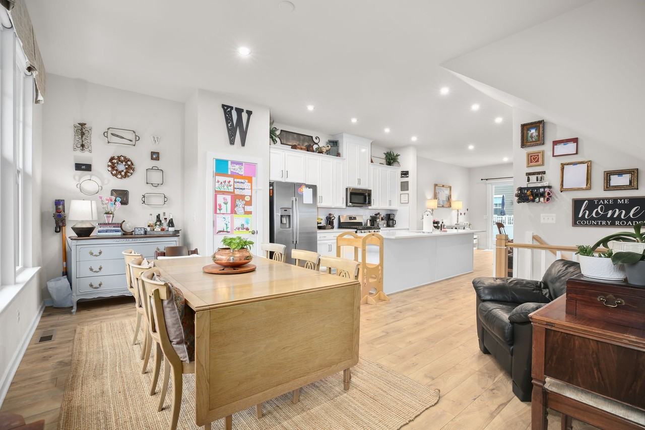 1721 Beech Leaf St - Photo 7 of 20