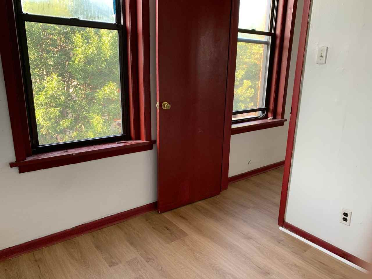 259 W Alexander St #3 - Photo 4 of 20