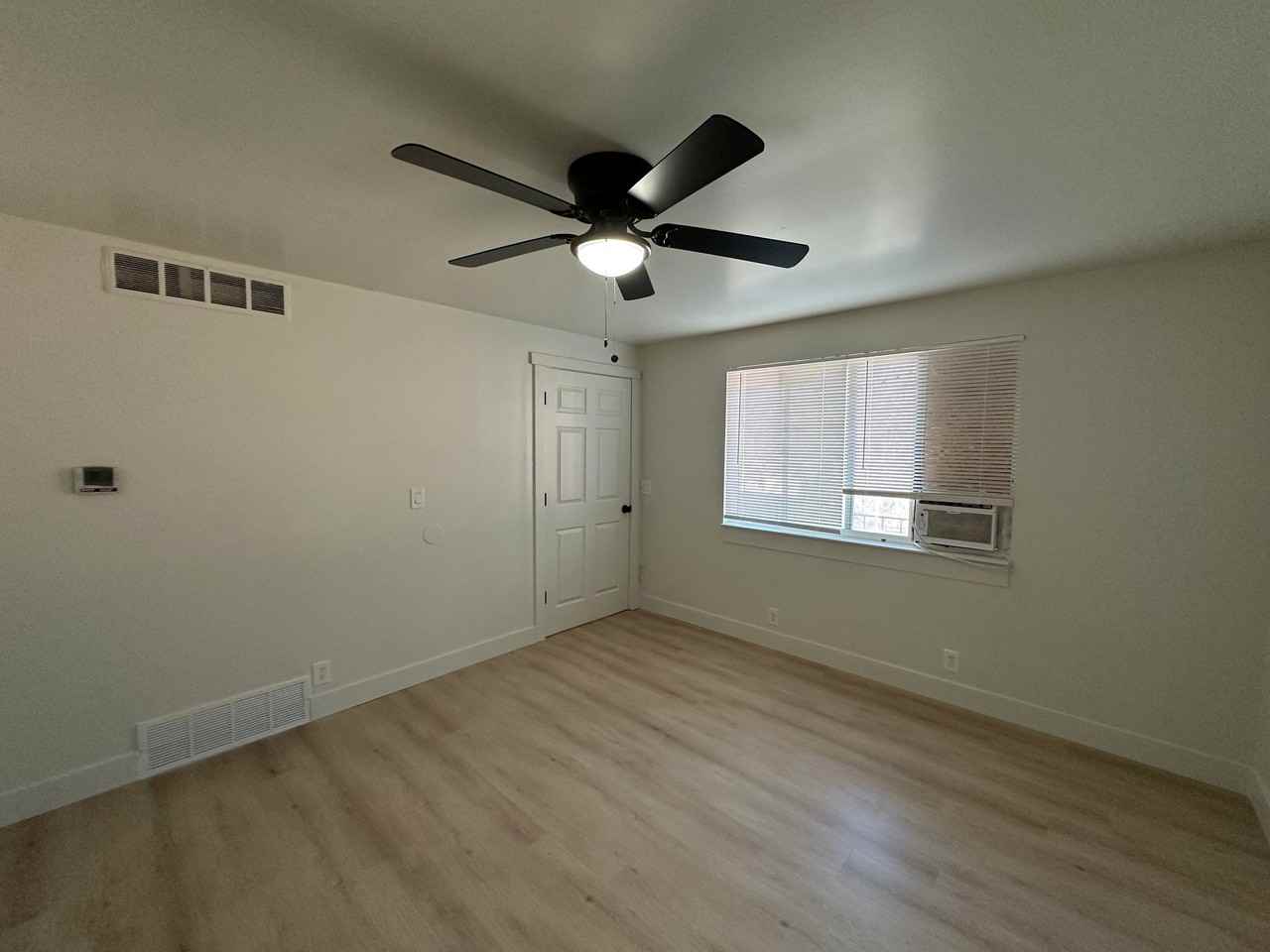 1340 S St #7 - Photo 3 of 20