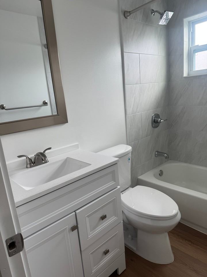 2267 Nw 52nd Ct #2267 - Photo 4 of 13