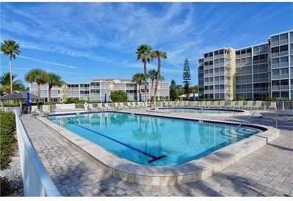 4805 Gulf Of Mexico Dr #102 - Photo 2 of 20