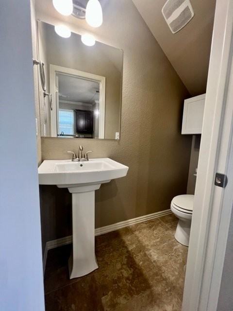 863 W North St - Photo 5 of 12