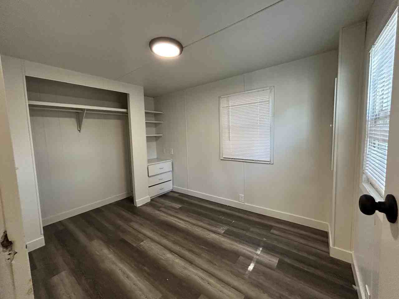 500 S Main St #T16 - Photo 6 of 8