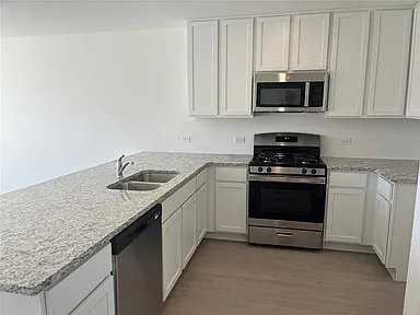 2227 Wolford Way - Photo 3 of 7