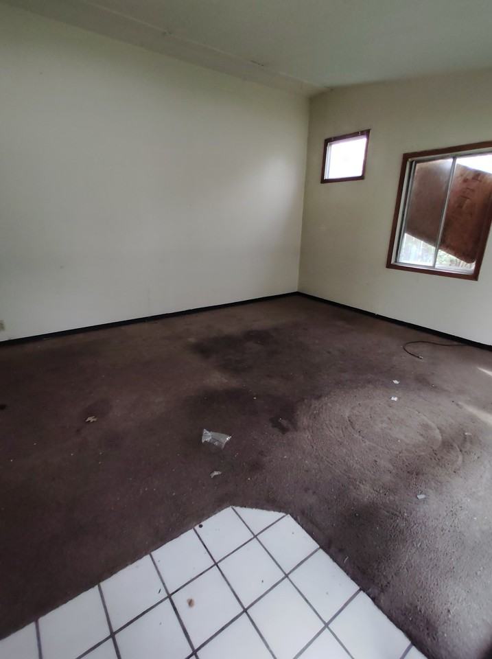 1308 Saint Stephens Dr - Photo 4 of 15