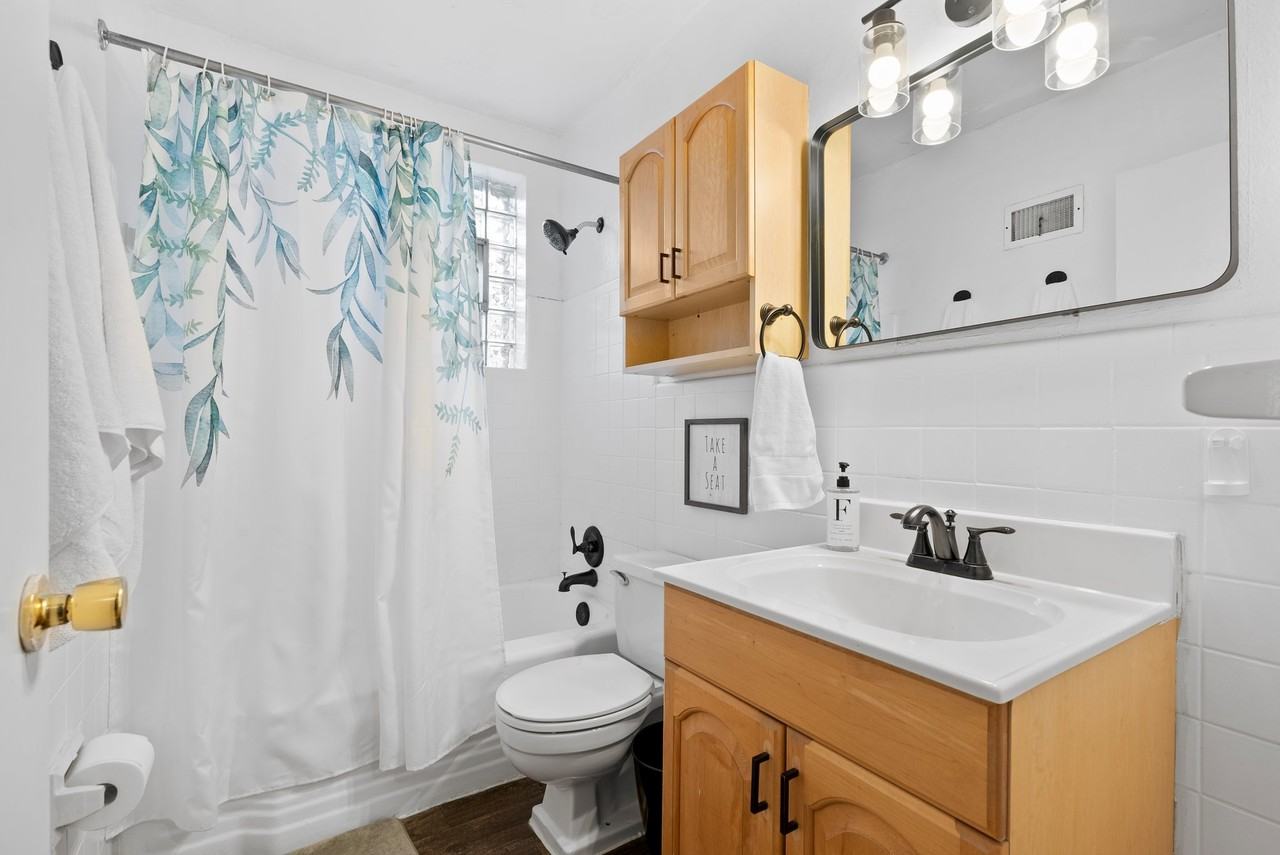 7239 Dartmouth Ave #NA - Photo 2 of 12