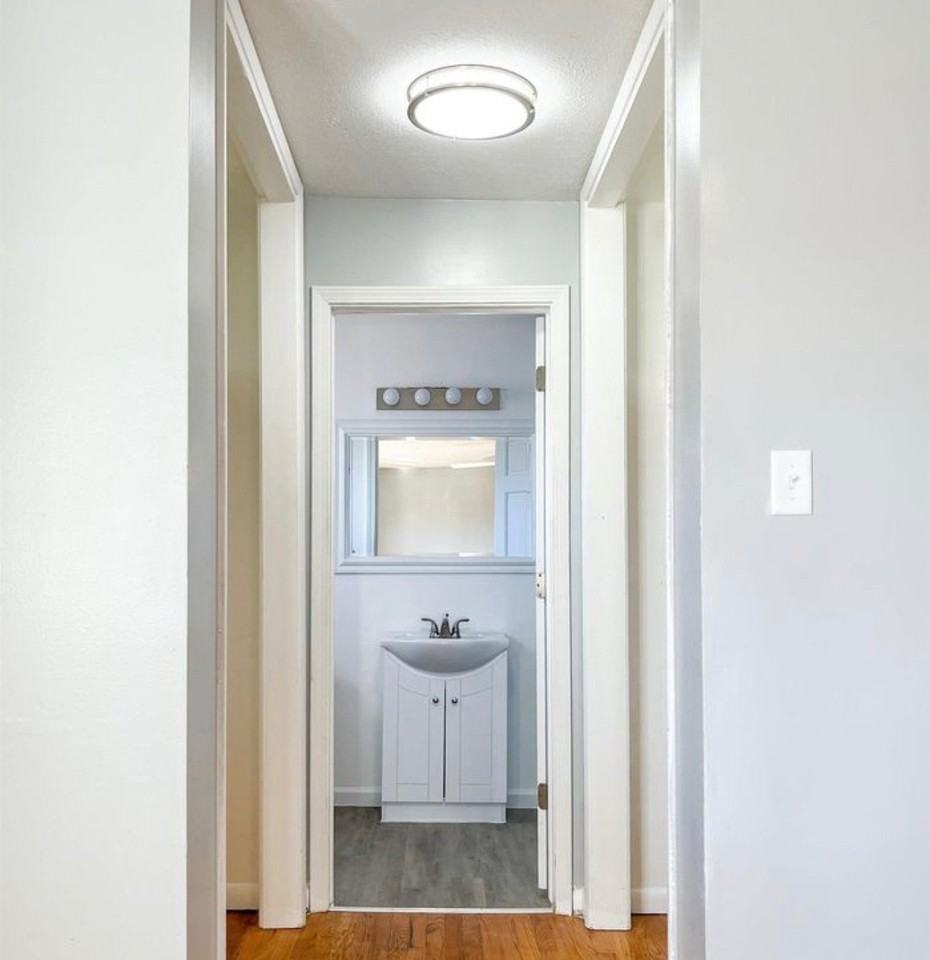 6823 Sw Knoll Ct - Photo 2 of 12