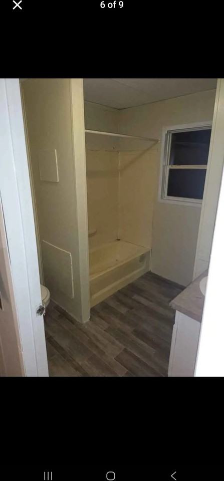 1107 Washington St #18 - Photo 6 of 9