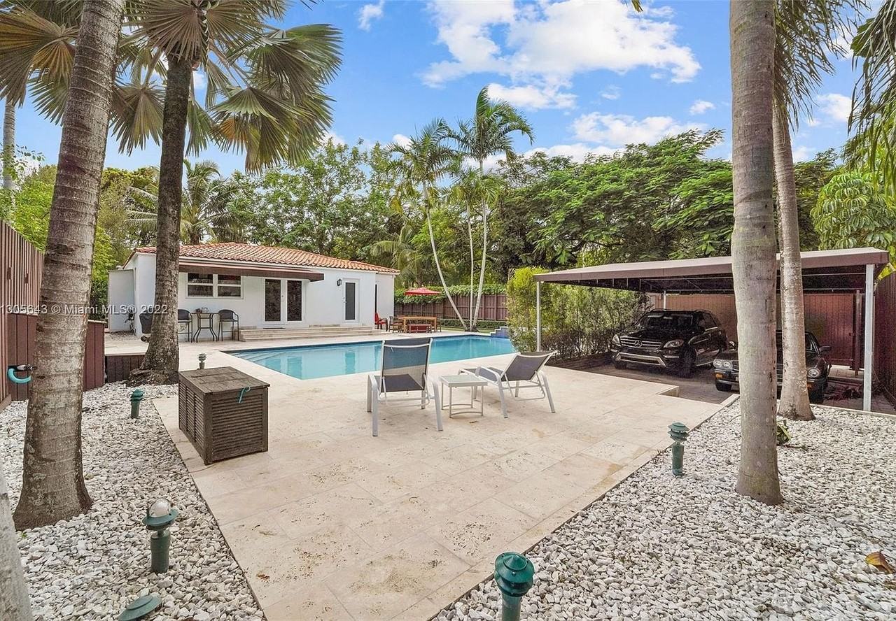 2441 Swanson Ave - Photo 6 of 19