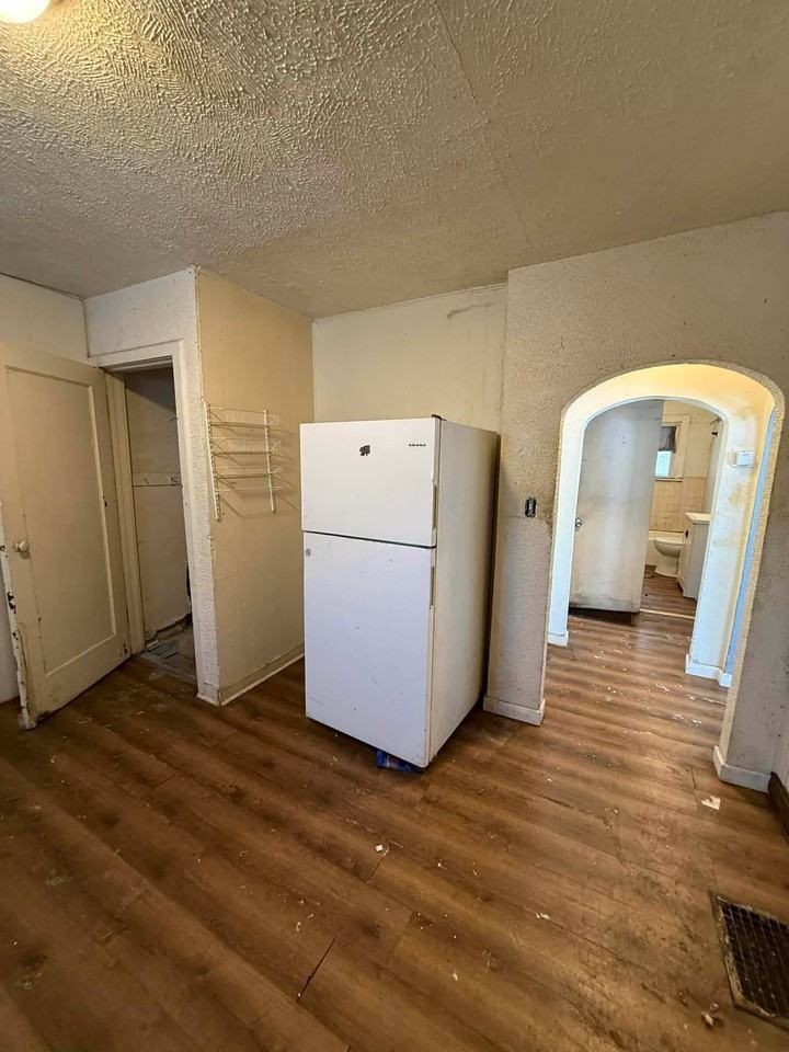 1305 E Whitmer St - Photo 3 of 20