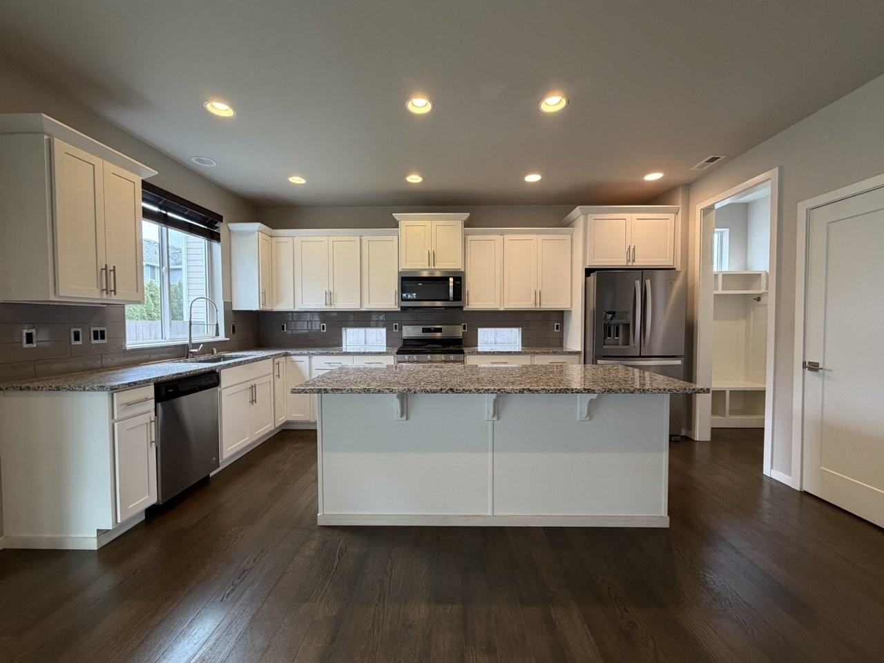 25517 158th Ave Se - Photo 5 of 20