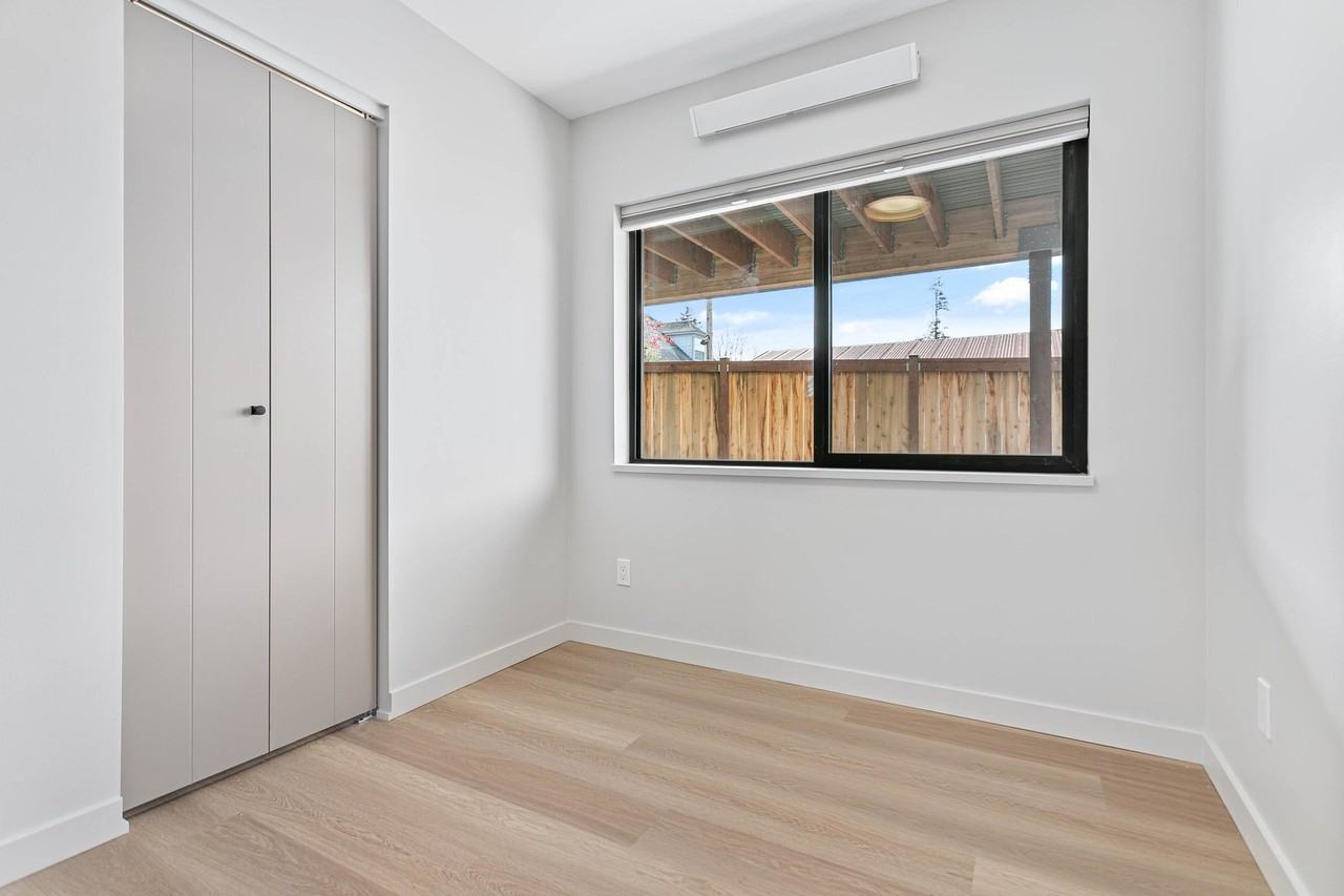 2517 Vallette St #102 - Photo 5 of 20