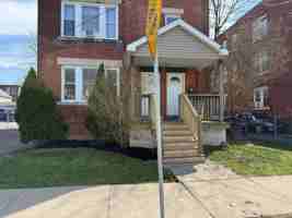 featured image of 35 Colonial St #1