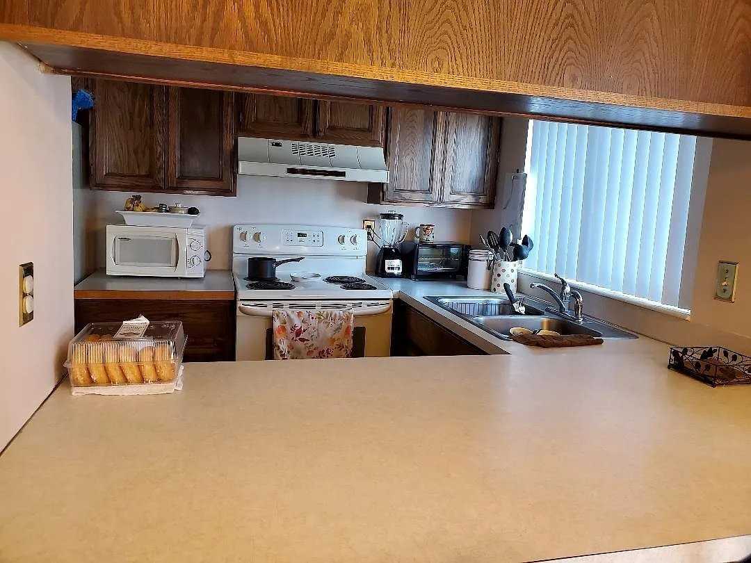 1177 N Fairfield Rd - Photo 7 of 19