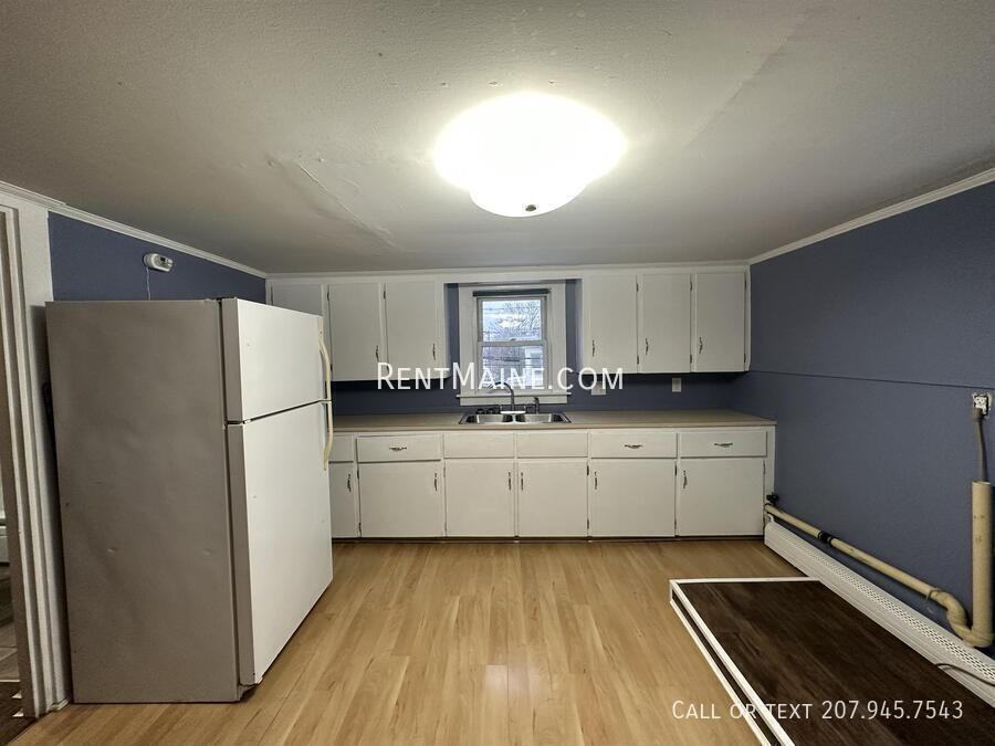 253 Brunswick St #2 - Photo 4 of 13